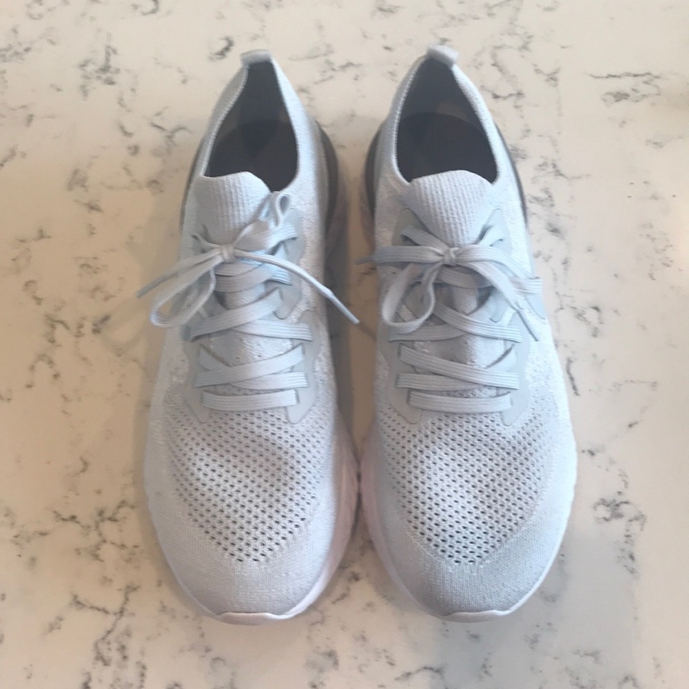 Men’s Epic React flyknit running shoes